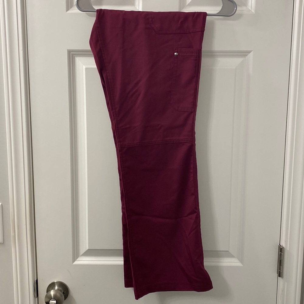 Healing Hands scrub bottoms, medium, wine (burgundy)